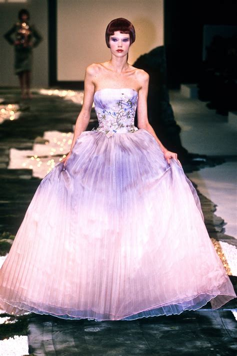 Givenchy Haute Couture Spring/Summer 1998 (Alexander 